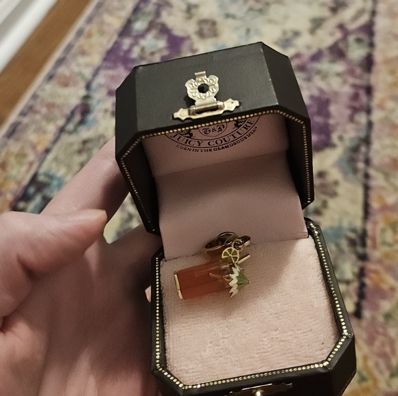 RARE Authentic Juicy Couture Tropical Cocktail Red Tea Charm With Umbrella & Box - Picture 6 of 11